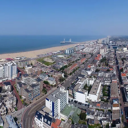 Badhotel Scheveningen Hotel 3*