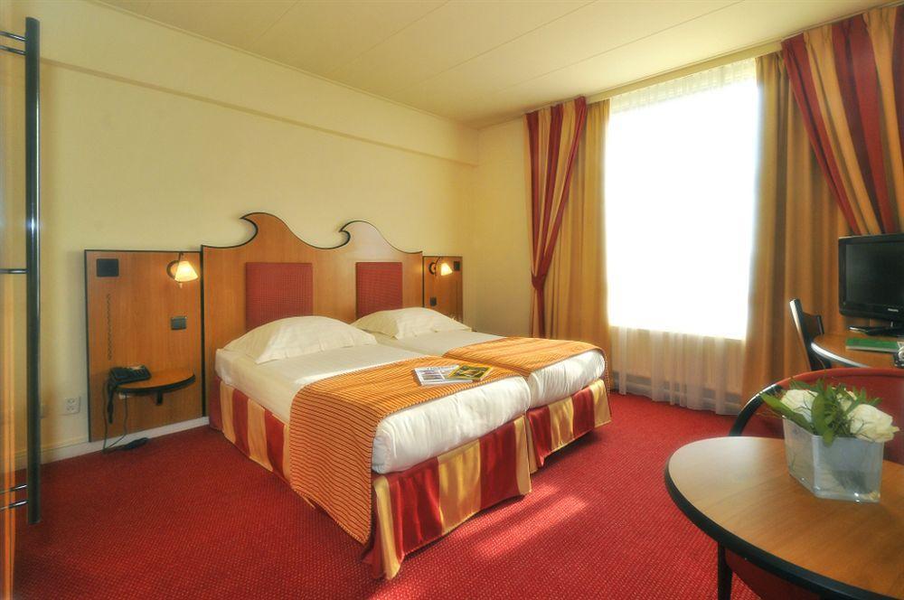 Badhotel Scheveningen Hotel 3*